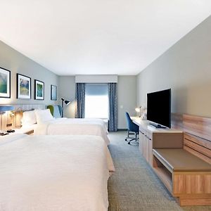 Queen Room Two Queen Beds